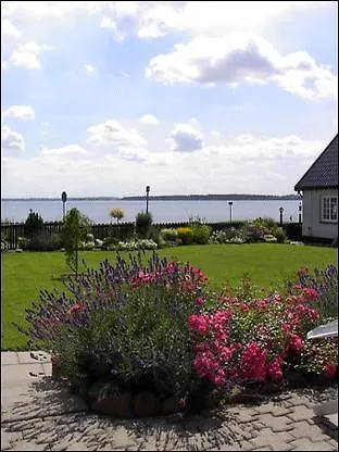 Inn Fjordkroen 4*